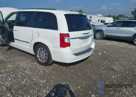 2011 Chrysler Town & Country Touring-L из США, поврежденный, VIN 2A4RR8DG1BR630681